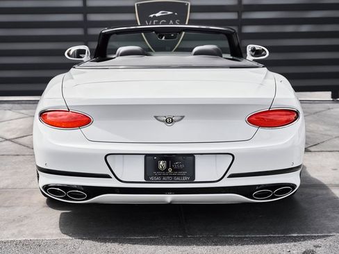Used 2020 Bentley Continental GT AWD/4WD image 16