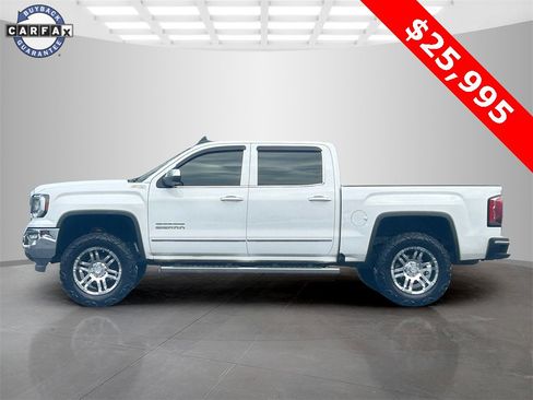 Used 2018 GMC Sierra 1500 SLT w/ SLT Premium Package image 2