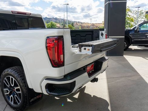 Used 2024 GMC Sierra 1500 AT4 w/ AT4 Preferred Package image 36