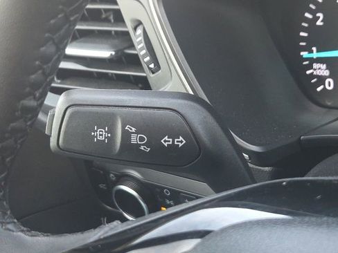 Used 2022 Ford Escape SE w/ Convenience Package FWD image 41