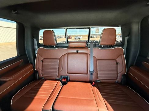 Used 2024 GMC Sierra 2500 Denali Ultimate image 13