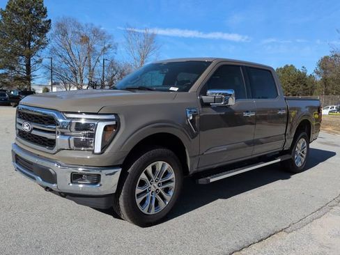 Used 2025 Ford F150 Lariat w/ Equipment Group 502A High AWD/4WD image 8