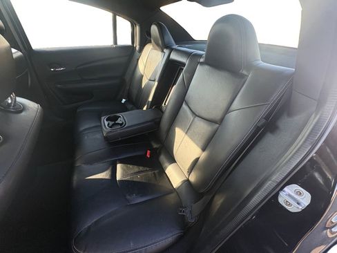 Used 2011 Chrysler 200 Limited image 13