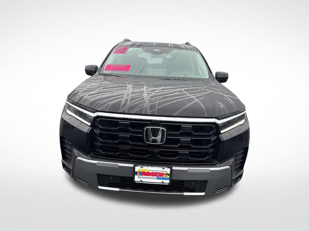 Certified 2026 Honda Pilot Touring image 8