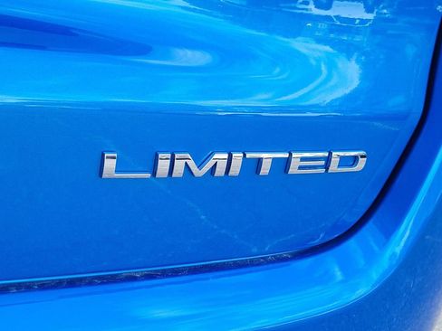 Certified 2025 Jeep Compass Limited image 29