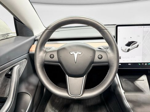 Used 2019 Tesla Model 3 Performance AWD/4WD image 9