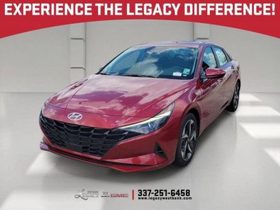 Used 2023 Hyundai Elantra SEL w/ Convenience Package