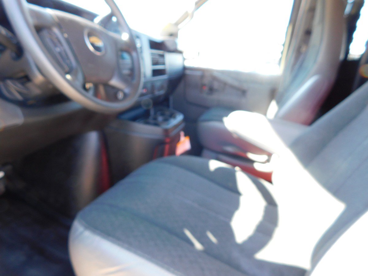 Used 2025 Chevrolet Express 2500 w/ Driver Convenience Package RWD image 12