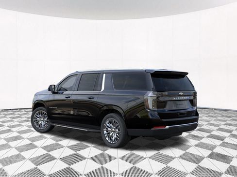 New 2026 Chevrolet Suburban LT w/ Comfort Package AWD/4WD image 7