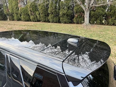 Used 2021 Land Rover Discovery Sport S image 87