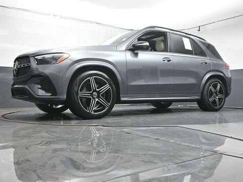 Used 2025 Mercedes-Benz GLE 350 4MATIC image 34