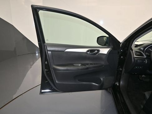 Used 2018 Nissan Sentra S FWD image 10