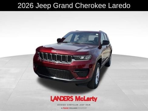 New 2026 Jeep Grand Cherokee Laredo image 2