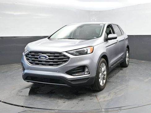 Used 2024 Ford Edge Titanium AWD/4WD image 7