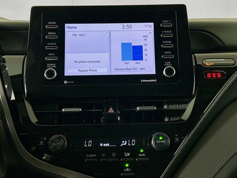 Used 2024 Toyota Camry LE image 22