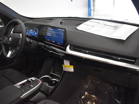 New 2026 BMW X1 xDrive28i w/ Technology Package AWD/4WD image 18