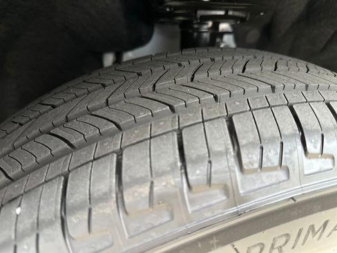 New 2026 Ford Escape SE image 27