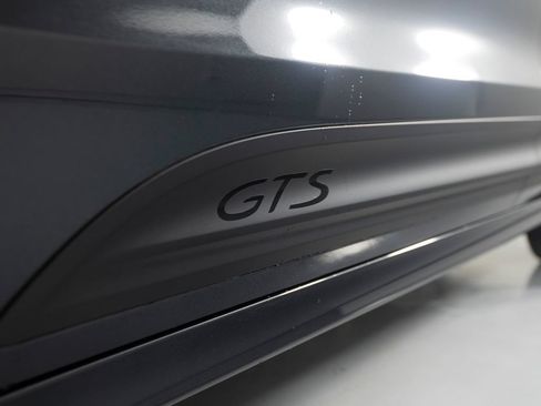 Certified 2024 Porsche Macan GTS AWD/4WD image 37