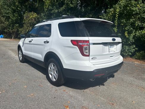 Used 2013 Ford Explorer FWD image 3