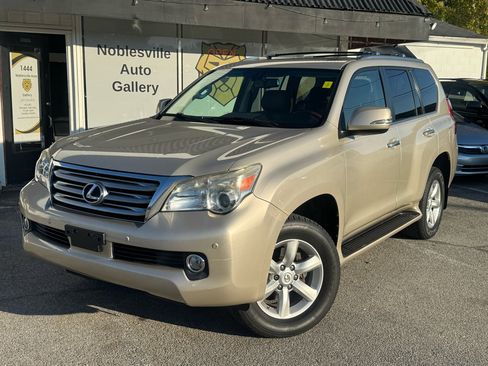 Used 2010 Lexus GX 460 image 2