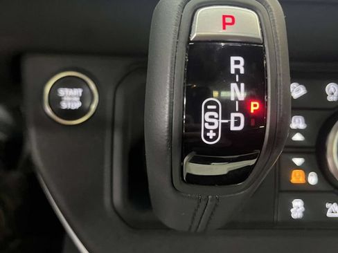 Used 2025 Land Rover Defender 110 S AWD/4WD image 17