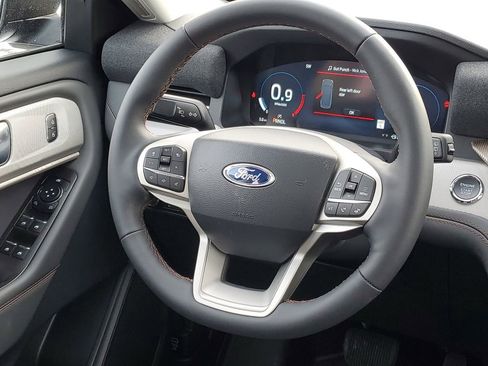 New 2026 Ford Explorer Active w/ Active Comfort Package image 27
