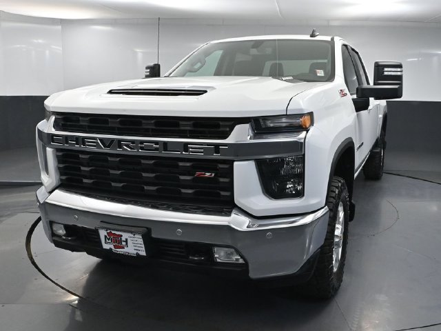 Used 2023 Chevrolet Silverado 3500 LT w/ Convenience Package AWD/4WD image 9