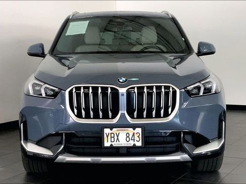 Used 2025 BMW X1 xDrive28i w/ Convenience Package AWD/4WD image 3