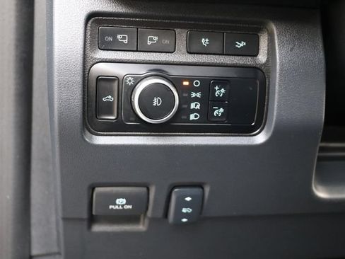 Used 2024 Ford F250 Lariat w/ Lariat Ultimate Package AWD/4WD image 31