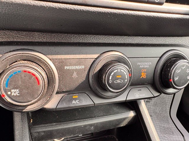 Used 2024 Kia Forte LXS w/ LXS Technology Package FWD image 16