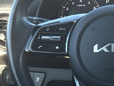 Used 2024 Kia Forte GT-Line w/ GT-Line Premium Package image 32