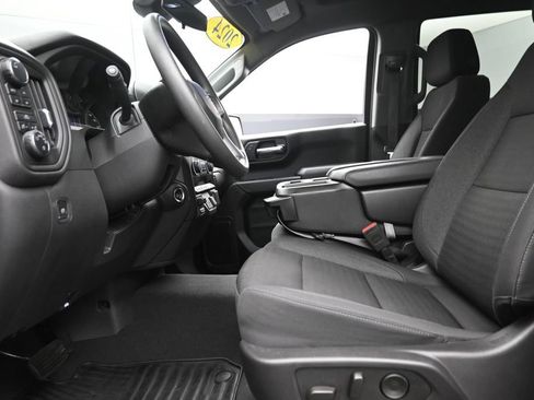 Used 2024 Chevrolet Silverado 1500 Custom Trail Boss AWD/4WD image 16