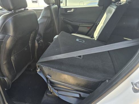 Used 2023 Ford Escape Platinum AWD/4WD image 26