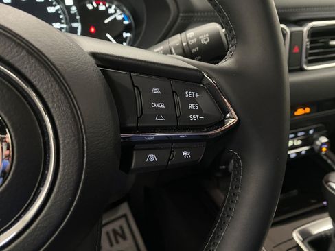 Used 2024 MAZDA CX-5 Signature AWD/4WD image 17