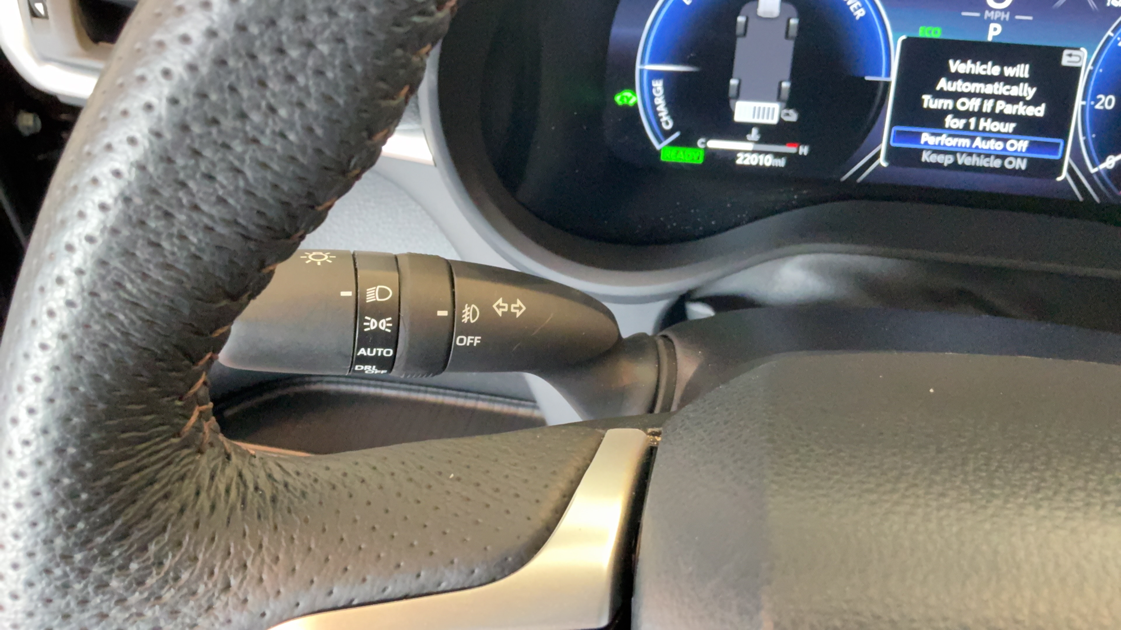 Certified 2025 Toyota Sienna Limited AWD/4WD image 19