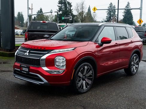 New 2026 Mitsubishi Outlander SEL AWD/4WD image 3