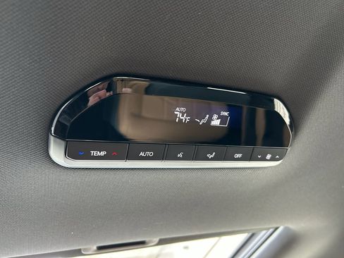 New 2027 Kia Telluride SX X-Line AWD/4WD image 16