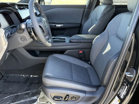 New 2026 Lexus RZ 350e RZ 350e image 17