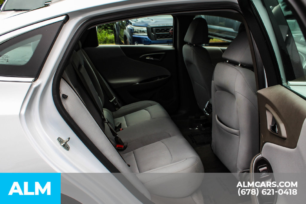 Used 2025 Chevrolet Malibu LT FWD image 18