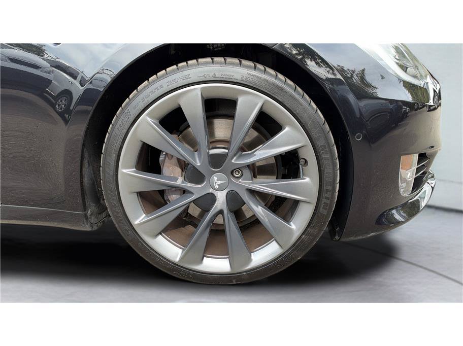 Used 2018 Tesla Model S 75D AWD/4WD image 13