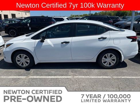 Used 2025 Nissan Versa S w/ Trunk Package FWD image 4
