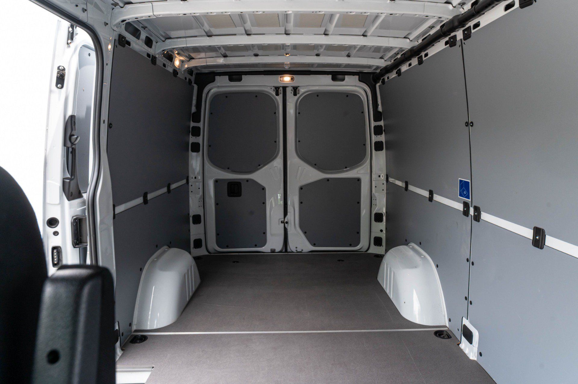 Used 2021 Mercedes-Benz Sprinter 2500 w/ Driver Convenience Package image 51