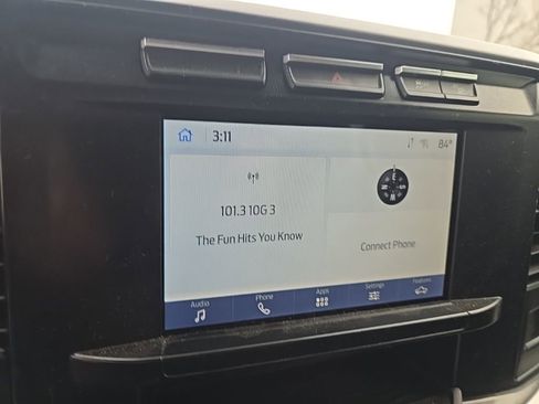 Used 2023 Ford F350 XLT image 10