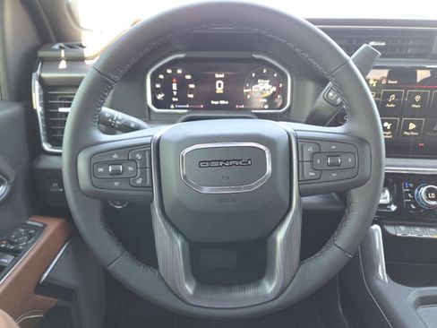 New 2026 GMC Sierra 2500 Denali Ultimate AWD/4WD image 31