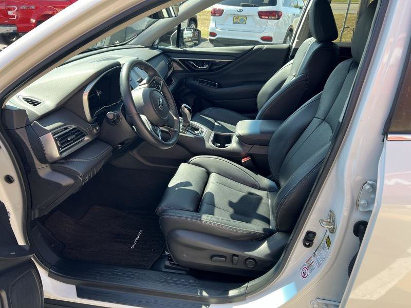 Used 2020 Subaru Outback Limited AWD/4WD image 15