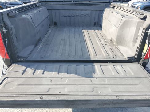 Used 2021 Toyota Tundra SR5 w/ Trail Edition image 8