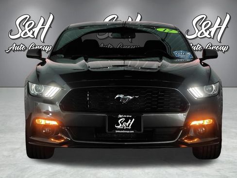 Used 2017 Ford Mustang Coupe w/ Equipment Group 051A RWD image 27
