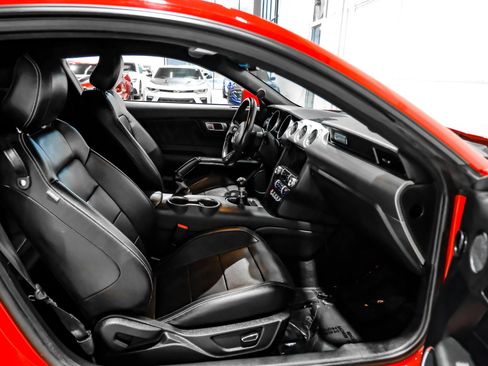 Used 2018 Ford Mustang GT Premium RWD image 26