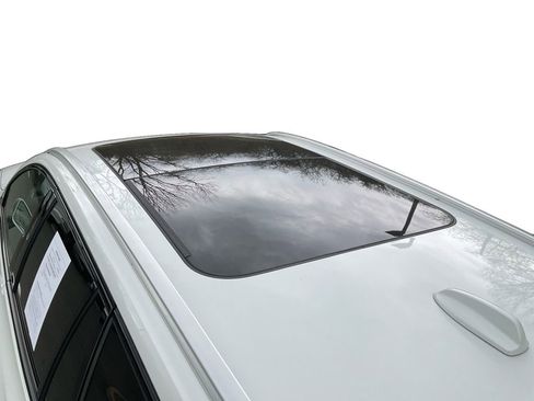 Used 2020 Volvo V60 T5 Cross Country w/ Protection Package Premier image 14