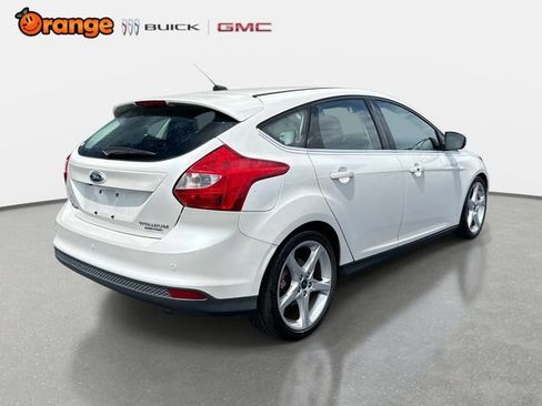Used 2014 Ford Focus Titanium FWD image 3